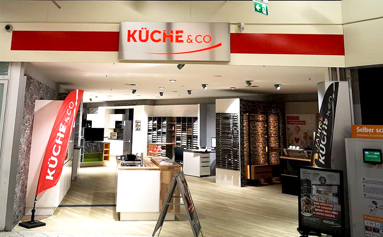 Крупный немецкий производителя кухонной мебели Küche&Coкрупного немецкого производитель кухонной мебели Küche&Co