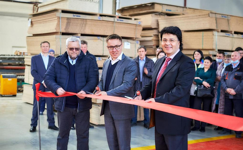 «Тополь групп» обзавелась новой фабрикой, на которой намеревается перерабатывать не менее 1 млн. кв. м ЛДСП в год.
