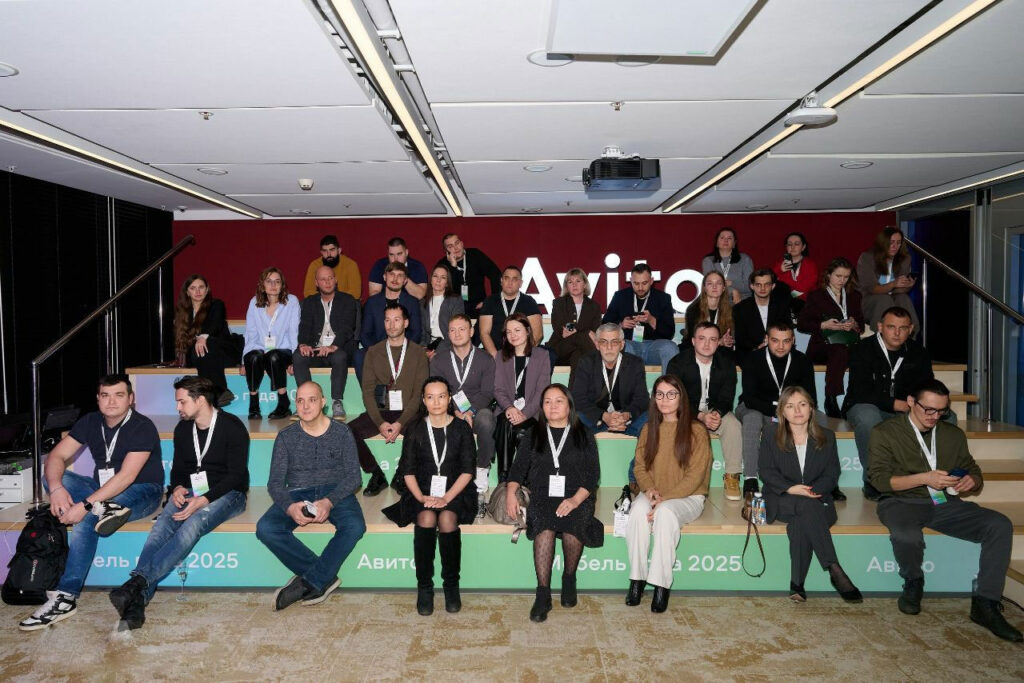 Платформа «Авито» назвала лучших мебельщиков.